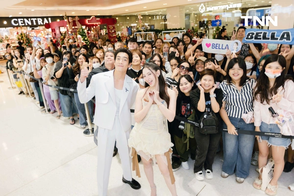 รูป-LEMONY ฉลองครบรอบ 1 ปี เปิดสาขาใหม่ เซ็นทรัลปิ่นเกล้า ดึง “เบลล่า-อาเล็ก” เสิร์ฟความสดใส พร้อมโปรโมชั่นลดทั้งร้านแบบจัดเต็ม-14