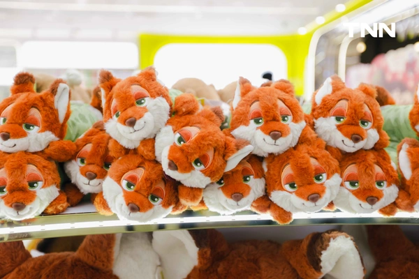 รูป-LEMONY ฉลองครบรอบ 1 ปี เปิดสาขาใหม่ เซ็นทรัลปิ่นเกล้า ดึง “เบลล่า-อาเล็ก” เสิร์ฟความสดใส พร้อมโปรโมชั่นลดทั้งร้านแบบจัดเต็ม-4