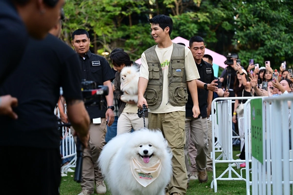 รูป-JerHigh จับมือพี่จอง–คัลแลน เปิดงาน ‘ใจฟูDAY2’ สร้างสังคมแห่งความสุขเพื่อคนรักน้องหมา-7