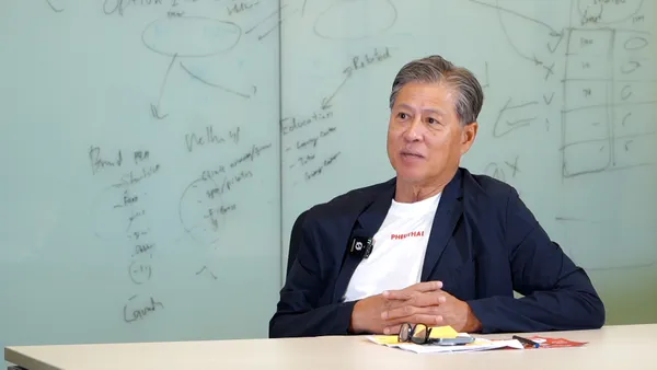 รัศม์ ชาลีจันทร์ อดีตผู้ช่วยรัฐมนตรีว่าการกระทรวงการต่างประเทศ (เพื่อไทย)