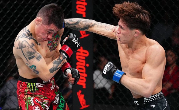 คาวานาฟ ทะยานขึ้น TOP10! ไล่ต้อน โมเรโน UFC เม็กซิโก