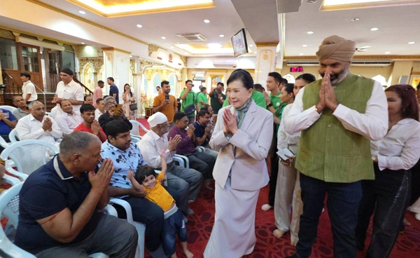 ปวีณา นำทีมกล้าธรรม ลงพื้นที่ฟังเสียงไทยเชื้อสายอินเดีย ชูแก้ปัญหาที่ต้นตอ