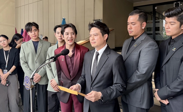 พรรครักชาติยื่นรัฐ ดันเอกชน-อินฟลูฯ โปรโมตวัฒนธรรมไทย