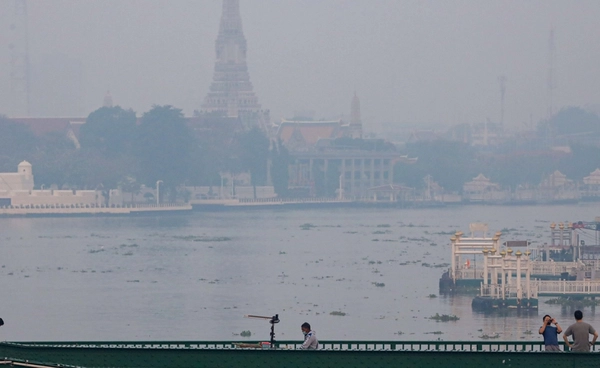 PM 2.5 เช้านี้! กทม.จมฝุ่น 14 พื้นที่ เกินมาตรฐานอยู่ในระดับสีส้ม