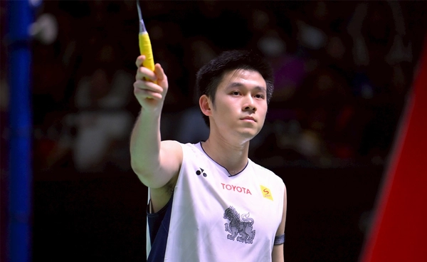 วิว-กุลวุฒิ ผงาดครองมือ 1 โลก  หลังเข้าตัดเชือก ออล อิงแลนด์ฯ