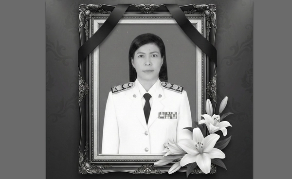 ศธ. เตรียมเลื่อนขั้นเงินเดือนกรณีพิเศษ  -  ขอพระราชทานเครื่องราชฯ “ ผอ.ศศิพัชร ” 