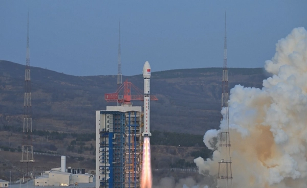 จีนส่งดาวเทียมสำรวจโลกเพิ่ม 2 ดวง