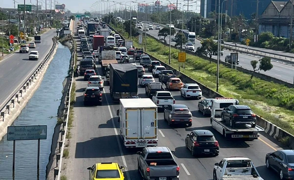  ศปถ. เผย 4 วันอันตรายปีใหม่ เสียชีวิตสะสม 171 ราย กทม.อันดับ 1 