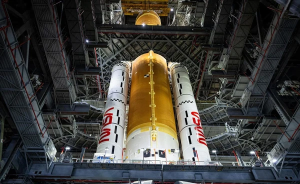 NASA เตรียมเคลื่อนย้ายจรวด Artemis 2 สู่ฐานปล่อย 17 ม.ค. นี้ 