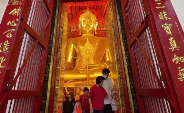 "วัดพนัญเชิง"พลังศรัทธาไทย-จีน รวมตัวไหว้"หลวงพ่อโต ซำปอกง" | เรื่องดีดีทั่วไทย | 18-2-69