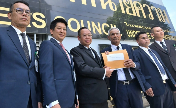 กลุ่มพิทักษ์ธรรมร้องสภาทนายฯ ส่งศาล รธน. ปม QR บัตรเลือกตั้ง