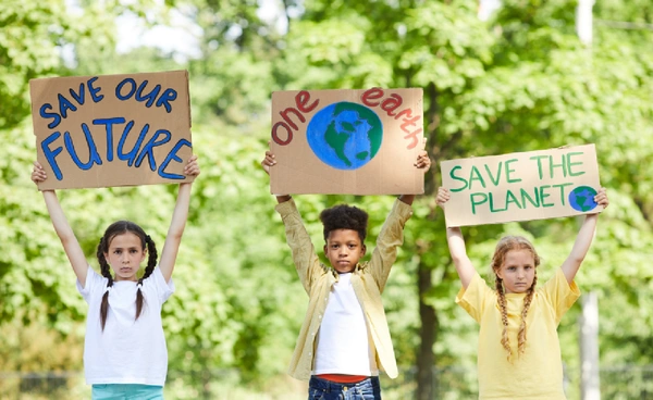 ภาระ “โลกร้อน” ถาโถม เด็กเจนอัลฟาแบกต้นทุนชีวิตพุ่ง มากกว่าเบบี้บูมเมอร์เกือบ 10 เท่า