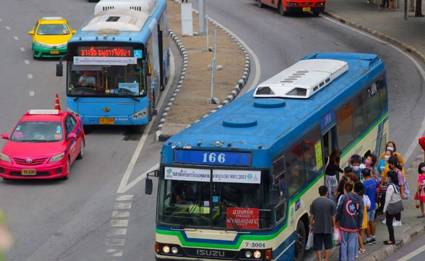 กาง 4 มาตรการเหล็ก คุมเข้มค่าโดยสารทุกระบบ สั่งตั้ง War Room เกาะติดราคาพลังงานโลก