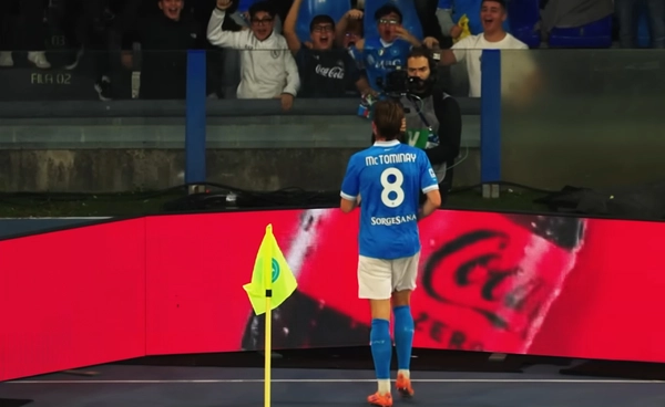 นาโปลี พร้อมเจรจาสัญญาใหม่  หวังรั้ง แม็คโทมิเนย์ จนปี 2030!