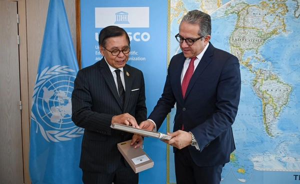 “สีหศักดิ์” พบยูเนสโก ชี้แจงข้อเท็จจริงสถานการณ์ชายแดนไทย-กัมพูชา อย่างรอบด้าน 