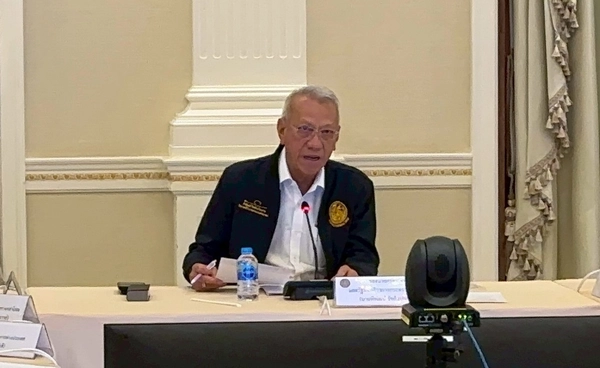 “พิพัฒน์” แจงยังไม่มีข้อสั่งการปิดปั๊ม-ป้ายโฆษณา 4 ทุ่ม ชี้เข้าใจผิด 