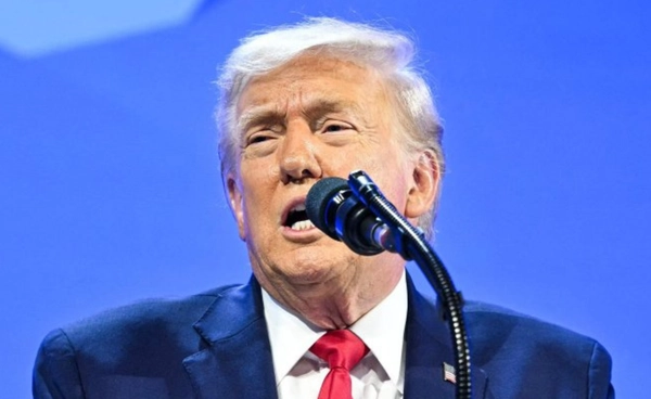 ทรัมป์สับสน เรียก "กรีนแลนด์" ผิดเป็น "ไอซ์แลนด์" หลายครั้ง