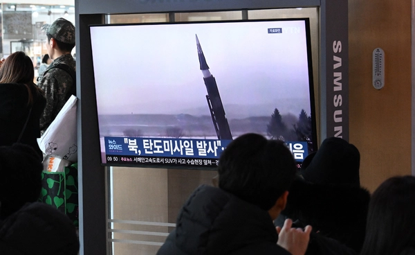เกาหลีเหนือทดสอบยิงขีปนาวุธ วันเดียวกับที่ผู้นำเกาหลีใต้เยือนจีน