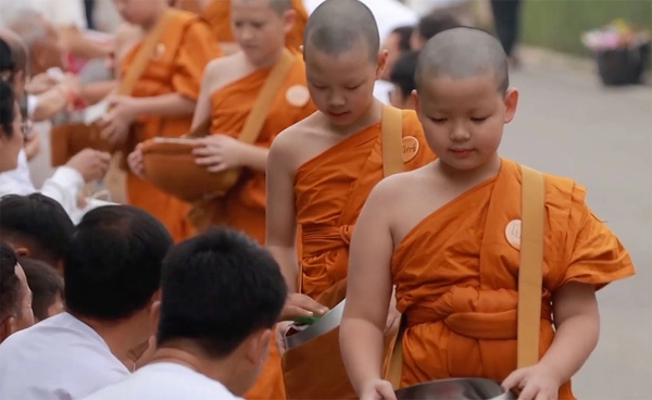 "ทรู" เปิดค่ายนำ 30 เยาวชน "ปลูกปัญญาธรรม ปี 12" 