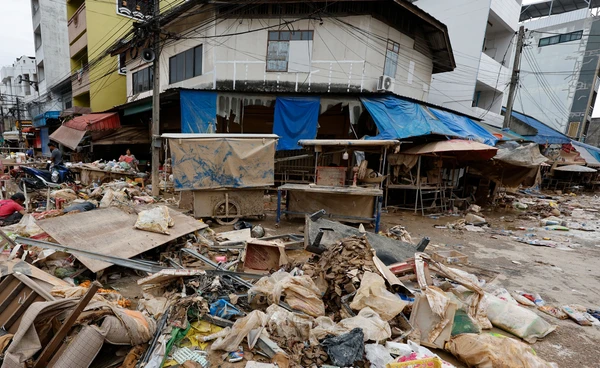 เงินเยียวยาน้ำท่วม 9,000 บาท ส่อเลื่อน รอ กกต.ไฟเขียวงบเพิ่ม