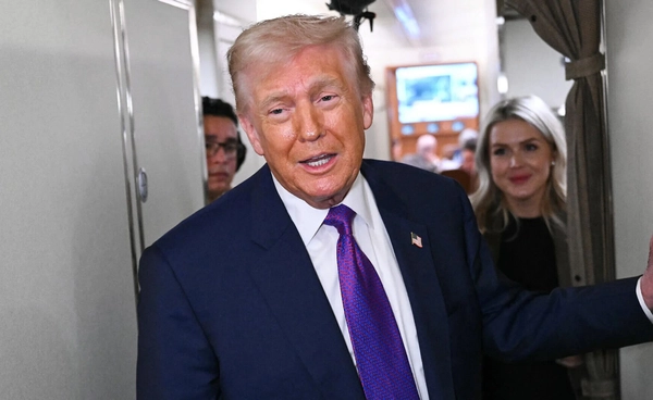 ทรัมป์สั่งเพนตากอนเปิดเอกสารเกี่ยวข้องกับมนุษย์ต่างดาว