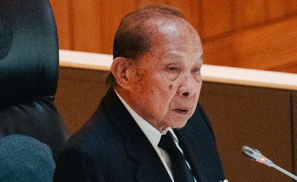 ไพโรจน์ โล่ห์สุนทร วัย 90 ปี นั่งประธานสภาชั่วคราว เปิดประชุมสภา 2569