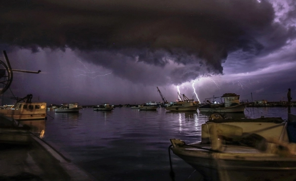 29 เมษายน พายุฤดูร้อนถล่ม! เปิดจังหวัดเสี่ยงสูง-ปานกลาง ฝนตก ลมแรง 