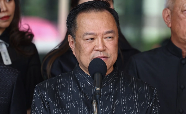 “อนุทิน” ยืนยันยังไม่เทียบเชิญพรรคการเมืองใดเข้าร่วมรัฐบาล-มั่นใจอยู่ครบ 4 ปี 