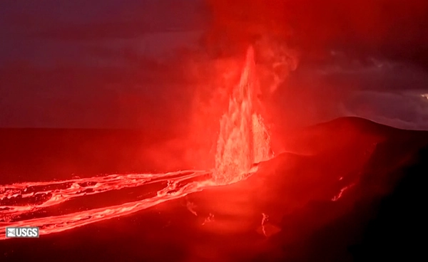 ภูเขาไฟ “คิลาเว” ปะทุต่อเนื่อง เตือนภัยระดับสีส้ม