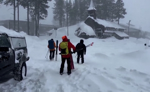 “โลกร้อน” ทำหิมะถล่มถี่ สัญญาณเตือนภัยจากธรรมชาติ คร่าชีวิตนักสกีที่แคลิฟอร์เนีย 8 คน