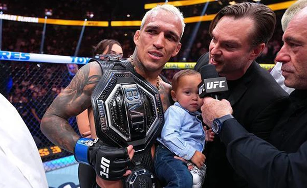 โอลิเวียรา สอยแชมป์ BMF   ไล่ยำ ฮอลโลเวย์ "UFC326"