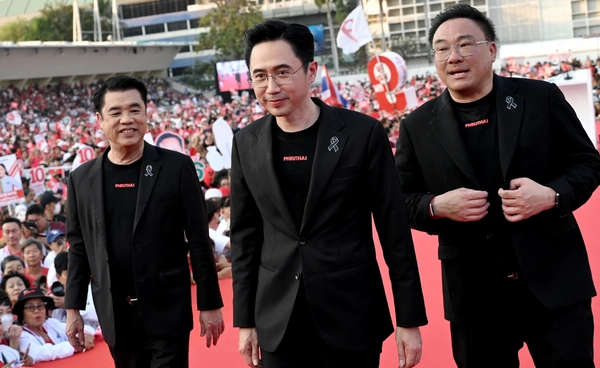  สุริยะชู “อ.เชน” นักวิทยาศาสตร์นั่งนายกฯ ย้ำเพื่อไทยเท่านั้นที่ทำได้จริง