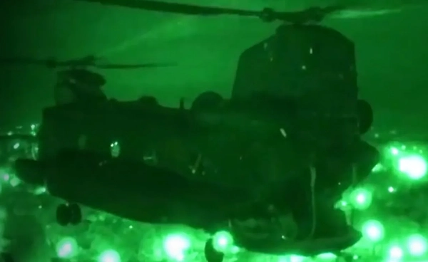 รู้จัก CH-47 Chinook เฮลิคอปเตอร์ใบพัดคู่ในปฏิบัติการพิเศษจับกุมมาดูโร