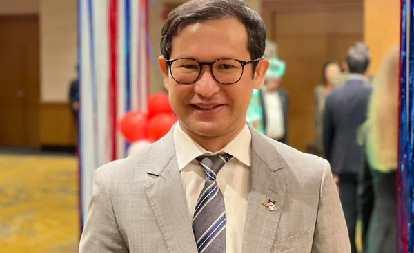 ประวัติ มุนินทร์ พงศาปาน อดีตคณบดีนิติศาสตร์ ธรรมศาสตร์ กับบทบาททีมบริหารรัฐบาลประชาชน