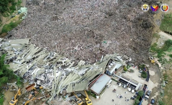 บ่อขยะฟิลิปปินส์ถล่ม คนงานเสียชีวิต 1 คน สูญหายกว่า 30 คน