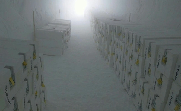 “คลังข้อมูลน้ำแข็ง” แห่งแรกของโลก เก็บข้อมูลภูมิอากาศก่อนละลายหายไปตลอดกาล 