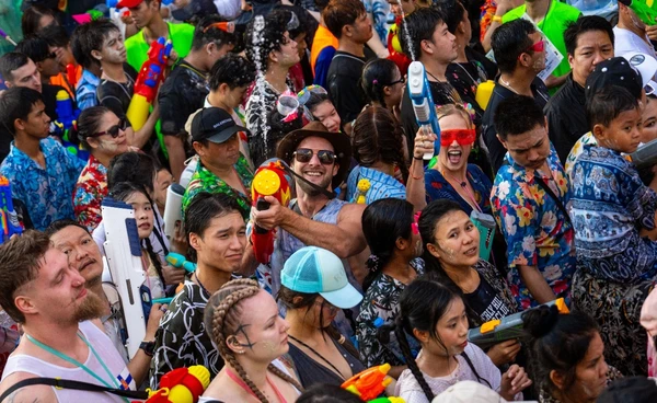 ปิดฉาก “สงกรานต์” ไทย อันดับ 1 ครองใจต่างชาติ คาดเงินสะพัด 3 หมื่นล้าน
