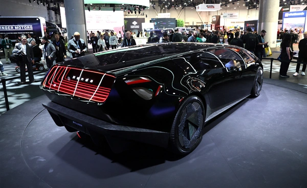 สื่อสับ “ฮอนด้า” เท EV คือทิ้งอนาคต ในขณะที่ฮอนด้าชี้ EV ตอนนี้ไม่คุ้มทุน - ใช้ไฮบริดนำทัพช่วงเปลี่ยนผ่าน