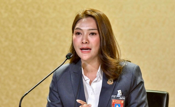 รัฐบาลคุมเข้มใบอนุญาตปืน ป.3-ป.4 ย้ำพกพาที่สาธารณะคุก 5 ปี