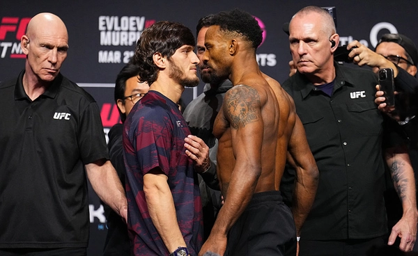 อีฟโลเยฟ-เมอร์ฟีย์ ผ่านตาชั่ง!  พร้อมตะบันหน้า UFC ลอนดอน