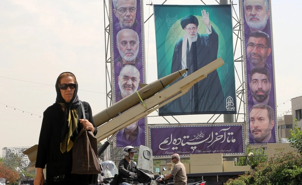 อิหร่านประกาศยกเลิกนำอาวุธใหม่ออกแสดงต่อสาธารณะรอ "เซอร์ไพรส์" ทางทหาร 