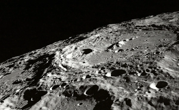 จีนใช้ “AI” เผยแผนที่เคมี “ด้านมืดของดวงจันทร์” ไขปริศนาวิวัฒนาการพันล้านปี