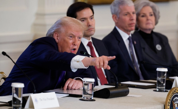 ทรัมป์ห้ามศาล–เจ้าหนี้แตะรายได้ น้ำมันเวเนฯ ในสหรัฐฯ  ชี้ ควรใช้ฟื้นฟูหลังพ้นมาดูโร