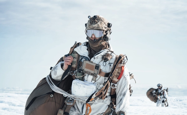 เดนมาร์กส่งทหารไปกรีนแลนด์ เตรียมซ้อมรบ