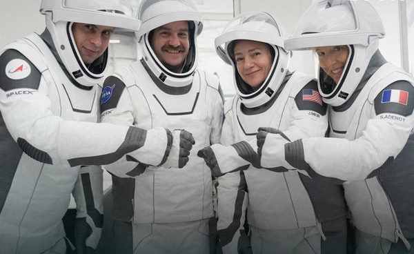 ทำความรู้จักนักบินอวกาศ 4 คน ภารกิจ ภารกิจ Crew-12 เดินทางขึ้นสู่สถานีอวกาศนานาชาติ (ISS) 