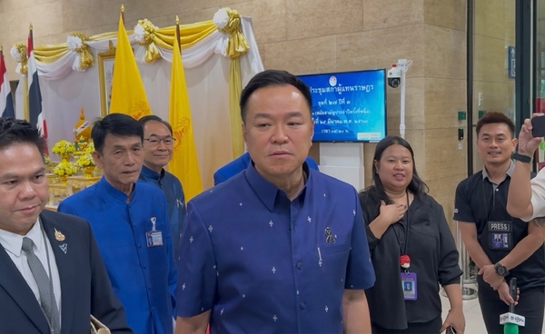 นายกฯ ยอมรับ เลิกตรึงดีเซลกระทบปชช. ย้ำทุกคนกำลังทำงาน 