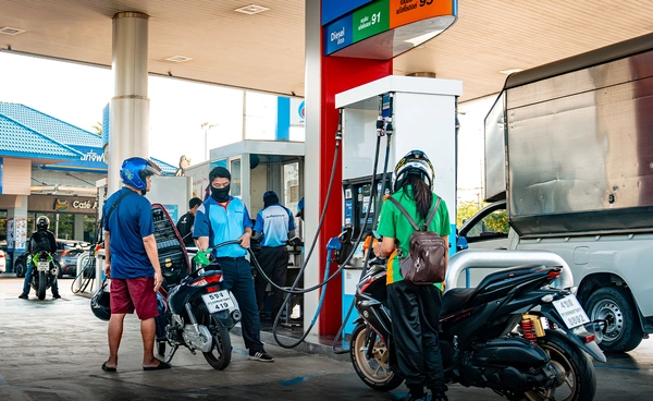 ครม.นัดพิเศษ เคาะ 7 มาตรการ สู้ “น้ำมันแพง”  สั่งคลังเร่งหั่นภาษีช พยุงค่าครองชีพ