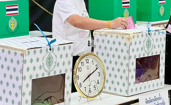 กกต. แจงไฟดับหน่วยนับคะแนนชลบุรี ไม่เป็นความจริง