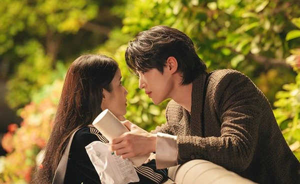 รักนี้มงลง (Perfect Crown) ครองอันดับ 1 ซีรีส์เกาหลีที่คนดูเยอะสุดใน Disney+