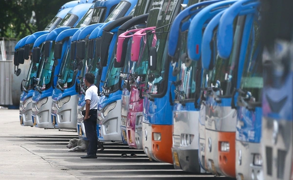 เช็กเลย! ช่องทางจองตั๋ว รถโดยสารล่วงหน้า สงกรานต์ 2569